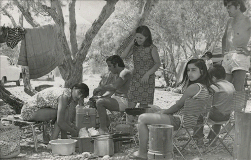 פיקניק משפחתי ביער ירושלים, עם משפחת הגיס - בן הרוש.